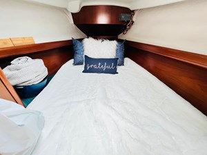 2000 Beneteau 311 17 