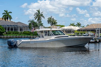 NO NAME 0 45_grady_white_profiles_7