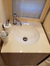 2013 Azimut Atlantis 38 19 20
