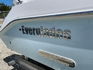 2024 Everglades 285cc 3 