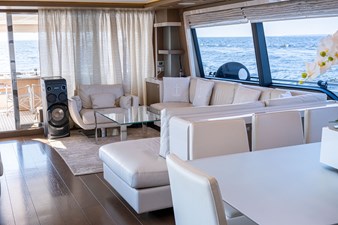 Ferretti 870 9 Ferretti-870-2013 6