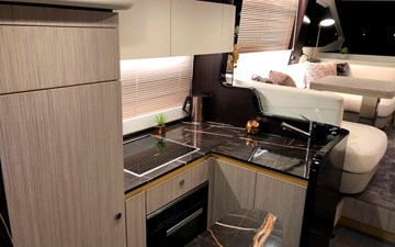 Azimut 55 7 azimut-55-2018_6