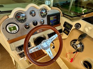 018 Chris-Craft Launch 27 Heritage Trim Edition Surf 24 