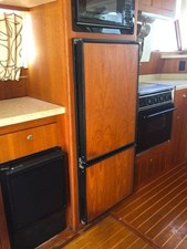 2002 Mainship 390 Trawler 11 12