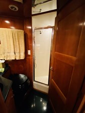 The Motley Crew 70 71_2003 57ft Navigator THE MOTLEY CREW