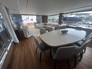 LEILANI 33 Princess Y95 Main Deck Dining Area