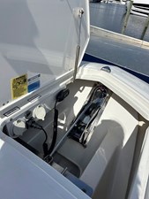 37' Pursuit 2021 20 