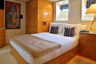 Moonraker 18 Moonraker Guest Stateroom