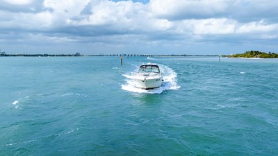 Sea Ray 380 Sundancer 38 HighRes-38