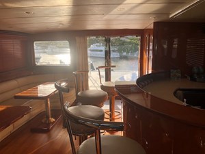 JEF82110L506 2 3_2006 80ft Jefferson Starship Pilothouse