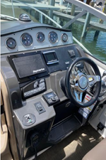 2016 Sea Ray 330 Sundancer 2 3