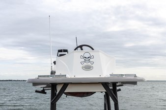 28' Caymas 281HB Center Console 21 