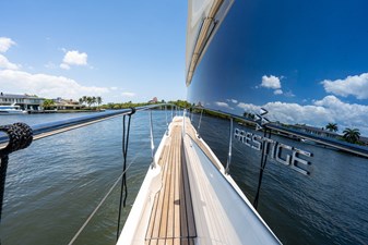 2019 Prestige 590S 16 