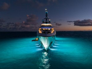 MOONRAKER 53 