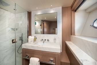 EOS 34 VIP EN SUITE 