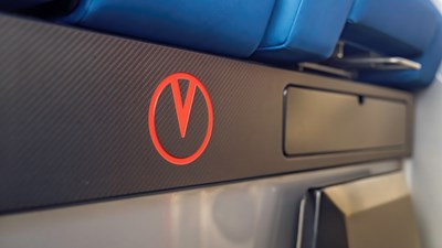 Robin's Nest 51 Vanquish VQ45