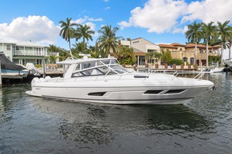 Salty Dog 2 3_2021 43ft Intrepid 438 Evolution SALTY DOG