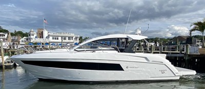 Cruisers Yachts 39 Express Coupe 2 2