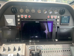 2012 Pershing 64 X 30 32