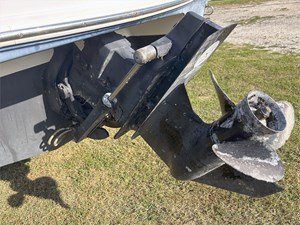 19' Rinker 2012 196 Captiva 13 