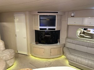 LUCHY 24 1995 SEA RAY 63 SALON ENTERTAINMENT CENTER