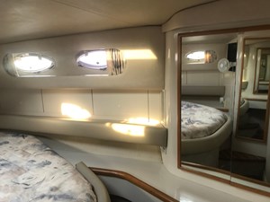 1995 Sea Ray 450 Sundancer 27 