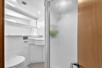 Ferretti Yachts Custom Line 94 102 
