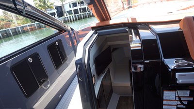 LAZY BLUM 13 Entrance to Lower Deck & Bow