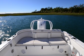 2022 Sea Hunt 239 Ultra SE 17 