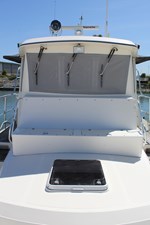 RED OCTOBER 8 Bow seating