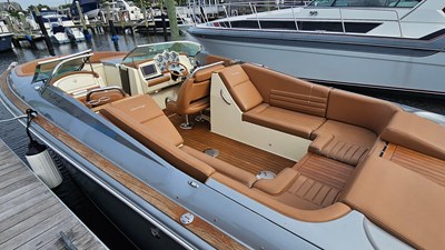 2013 Chris-Craft Launch 32 5 