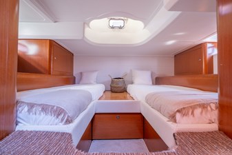 BENETEAU 38 GT 24 Beneteau 38 GT