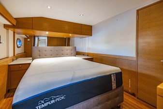 Farther & Sun 35 Master Stateroom Starboard