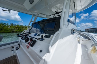 Dog House II  69 41_regulator_dog_house_ii_helm_4