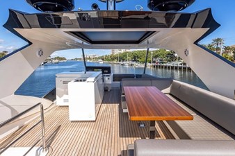 - 19 2023-astondoa-66-flybridge-power-9648912-20250107082748123-1_XLARGE Large