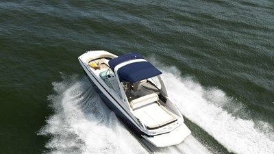 - 7 8_2014 27ft Regal 2700 Bowrider
