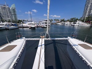 Gracefully 15 2013 Lagoon 400 S2 For Sale Forward Trampoline
