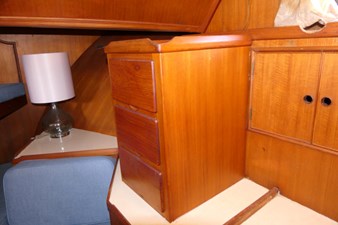 LOVE U 2 25 Guest Storage