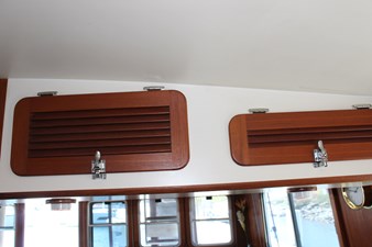 RED OCTOBER 45 Galley overhead stowage