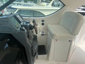 2007 Tiara Yachts 4300 Sovran 28 