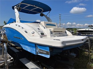 2017 CHAPARRAL SUNESTA SURF 2 