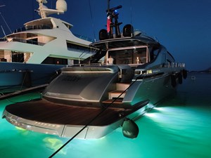 SILVER BULLET 4 Pershing 8X (2022) Silver Bullet - exterior