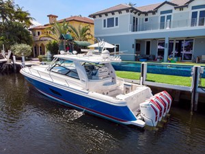 - 6 7_2020 47ft Intrepid 477 Evolution