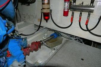 LOVE U 2 65 Engine Aft Stbd