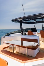 Dr. No 39 HUTTER YACHTS DR. NO POWER CATAMARAN FOR SALE 
