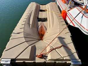 77 Sumerset 14 x 58 Aluminum Hull with Catwalks 95 