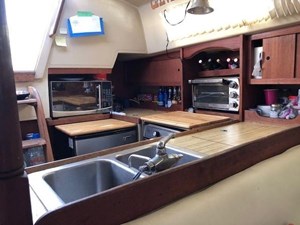 1985 Catalina 36 27 