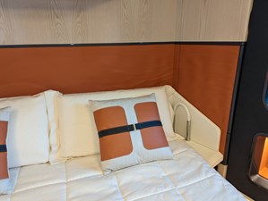 - 36 41_2023 Astondoa 677 Coupe