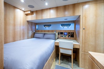ANDREA VI 57 Captain's Cabin