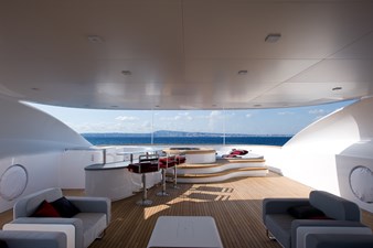 ARMADA 17 Sun Deck